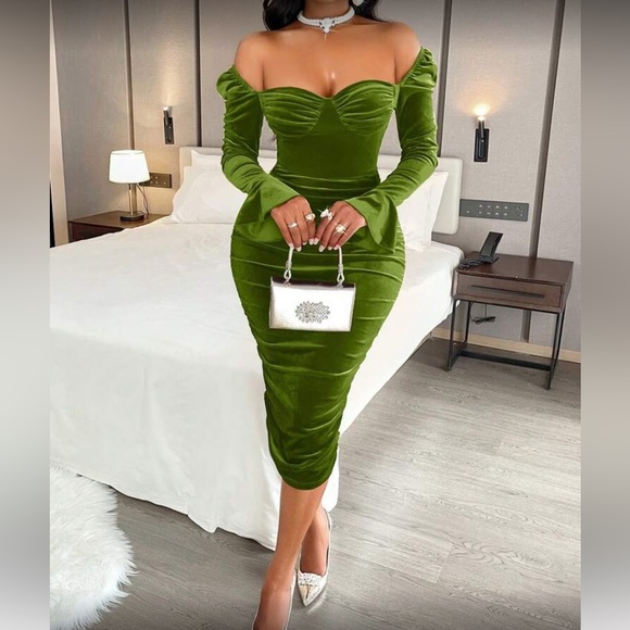 green emerald velvet dress Twist Neck Open Front Velvet Draped Gown main image 0